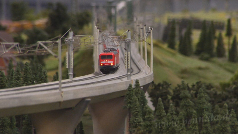 Loxx Berlin Miniaturwelt Modelleisenbahn - Die große Spur H0 Modellbahn - Ausstellung